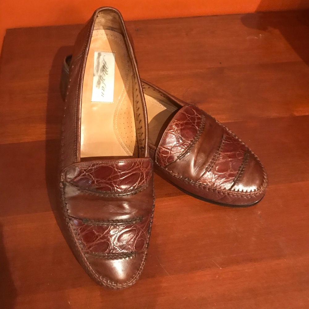 Mezlan men’s brown crocodile loafers, 11M